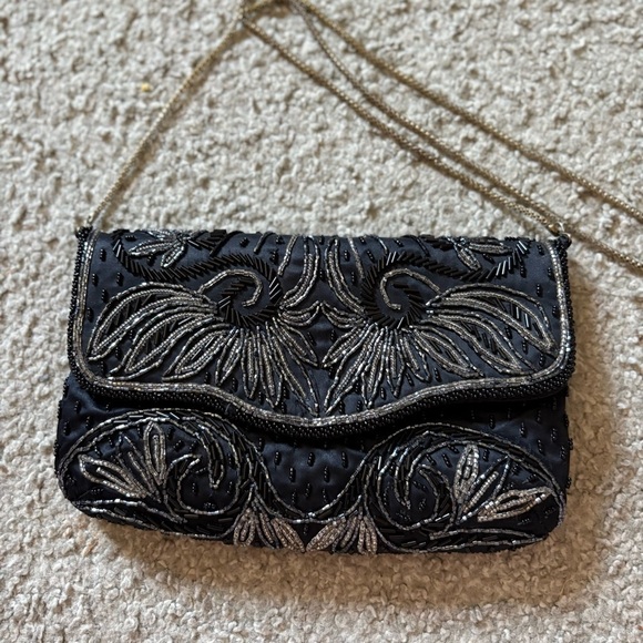 Vintage Black Beaded Shoulder Bag Purse Silver Chain Strap Elegant Clutch - Picture 2 of 5